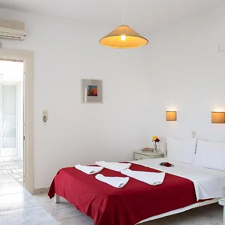 Marili Apartments Studios Parasporos Cameră foto